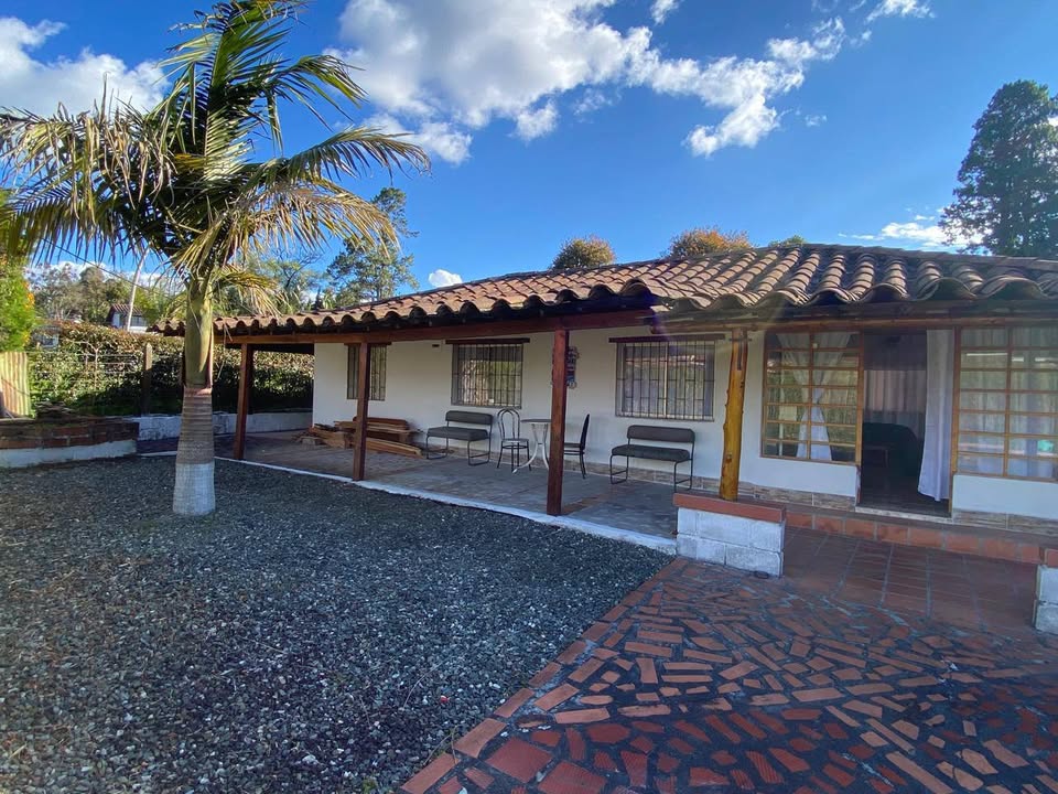 casa vereda el plan santa elena medellin